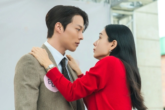Dynamite Kiss (Nụ hôn bùng nổ) tập 10: Bí mật bại lộ