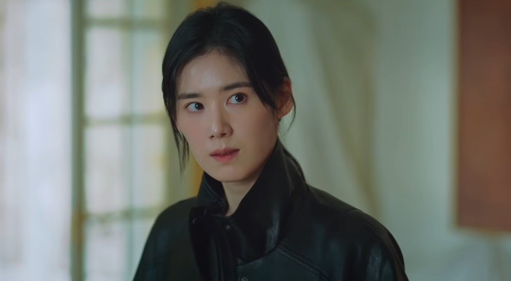 Review Tài Phiệt x Cảnh Sát Phần 2 (Flex X Cop 2) tập 1: Jin Yi-soo bị kẻ bí ẩn gửi bom, màn tái xuất đầy kịch tính